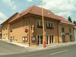 Отель Asso Penzion, Бойнице
